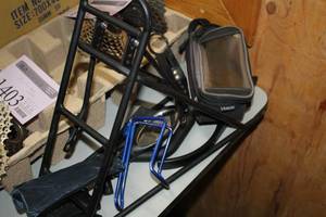 lot 1401 image: Lot of (8) Misc Bike Parts