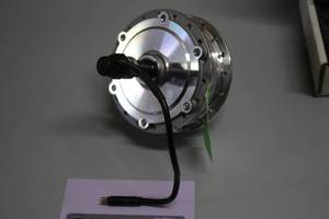 lot 1425 image: Electric Motor
