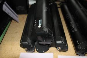 lot 1470 image: Lot of (5) Rechargeable Li-ion 36V 10.4 Ah 374.4Wh Batteries (Used)