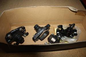 lot 1391 image: Lot of (4) Misc. Brake Calipers