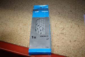 lot 1326 image: Lot of (1) Shimano CN-NX10 114-Link Bicycle Chain