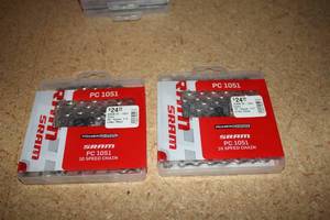 lot 1341 image: Lot of (2) Sram PC-1051 10-speed 114-link Bicycle Chain
