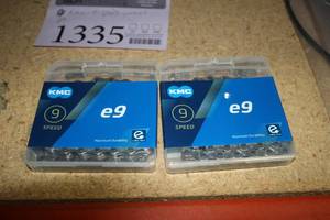 lot 1335 image: Lot of (2) KMC e9 9-speed Bicycle Chain
