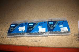 lot 1334 image: Lot of (3) KMC X9.93 9-speed 116-link Bicycle Chain