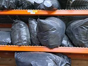 lot 1545 image: Lot of  Packing Material (one shelf)