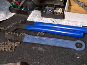 lot 1752 image: Lot of (3) Park Tool Chain Tools