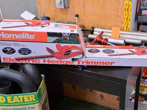lot 1768 image: Homelite 17 Electric Hedge Trimmer (in original box)