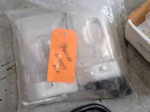 lot 1825 image: Trailer Lights