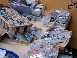 lot 1842 image: Lot of  Misc. Hardware