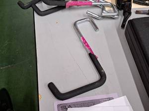 lot 1846 image: Lot of (10) Utility Hooks