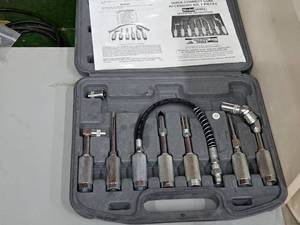 lot 1858 image: Harbor Freight Tools US General 7-piece Quick-Connect Lube Accessory Kit 95904