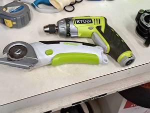lot 1863 image: Cordless Ryobi 4V Cordless Driver, Positec Zip Snip