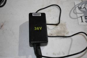 lot 151 image: 36V 1.35A Battery Charger