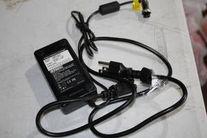 lot 149 image: 24V 1.5A Battery Charger