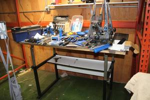 lot 1524 image: Algin Work Master Wood TopMetal Frame Adjustable Height Work Bench