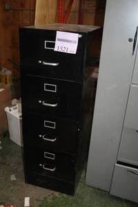 lot 1521 image: 4-drawer File Cabinet