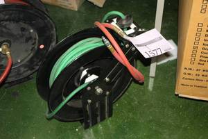 lot 1577 image: Air Hose Reel with Air Hose