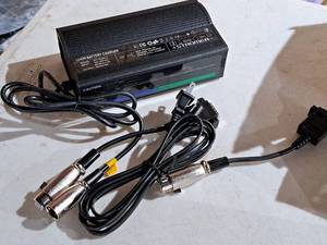 lot 128D image: High Power 36V Li-Ion Battery Charger HP0180WL3
