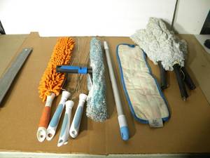 lot 13 image: Assortment of Dusting and Cleaning Supplies