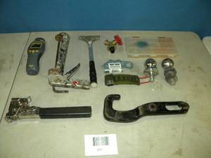 lot 136 image: Assorted Lot of Items