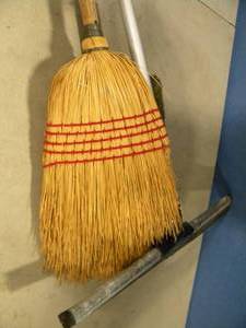 lot 142 image: Broom Squeegee and Floor Duster