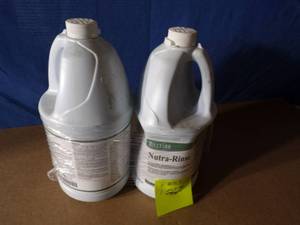 lot 76 image: Hillyard Nutra Rinse