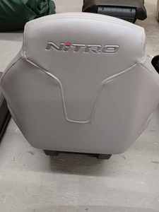 lot 12 image: New Nitro Seat