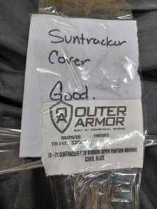 lot 34 image: New Outer Armor 20-foot Black Cover for a 2020-2021 Sun Tracker Fishing Boat