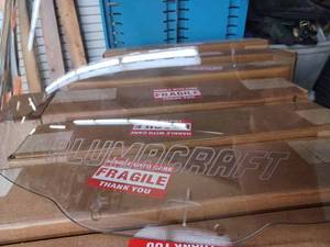 lot 40 image: AlumaCraft Boat Windshield