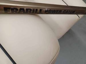 lot 55 image: Frabill Power Catch Muskie Net