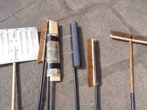 Shovel and Broom organizer, Brooms, Driveway tools