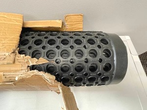 lot 112 image: Rubber Commercial Heavy Duty Non-Slip Anti-Fatigue Floor Mat with Drainage for KitchenBar