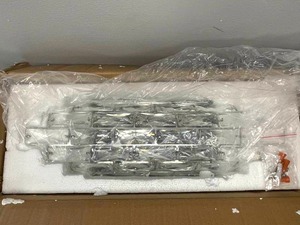 lot 129 image: Modern Crystal Wall Sconce Light Fixture
