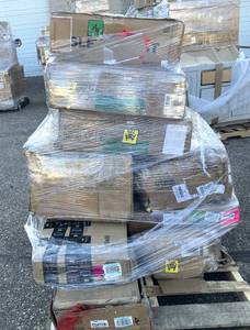 lot 157 image: Wholesale Pallet of Assorted Items