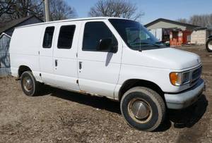 2000 Ford E250 Econoline Van - Only 68,620 original miles - NO RESERVE