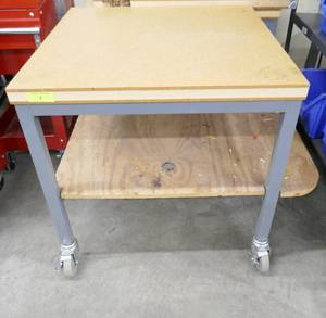 Nice rolling work tablebench - 30x30 x 29 12 tall with shelf underneath