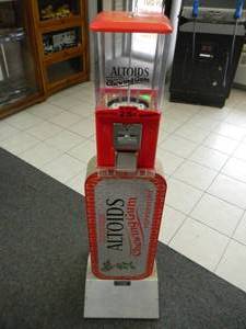 VERY RARE - ALTOIDS CHEWING GUM VENDING MACHINE GUMBALL DISPLAY ALTOIDS 25 CENT MACHINE WKEY - APPROX 51 - AWESOME PIECE - SEE PICTURES