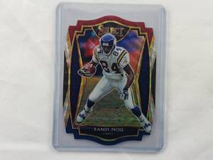 lot 44 image: Randy Moss Die Cut Panini Premier Level Select #112