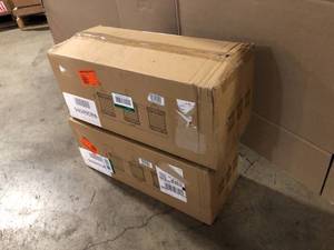 2 Lots of  Vanity Lighting  Customer Returns See Pictures