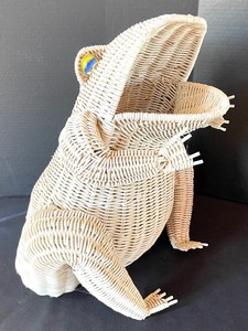 lot 61 image: Vintage White Wicker Frog with Marbles for Eyes