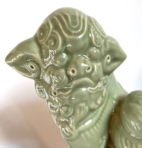 lot 1 image: Pair of Ceramic Foo Dog Figurines