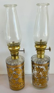 lot 116 image: Vintage Goodies Grouping