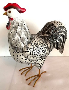 lot 184 image: Vintage Resin Chicken, Red Metal Horse and Enamel Plate