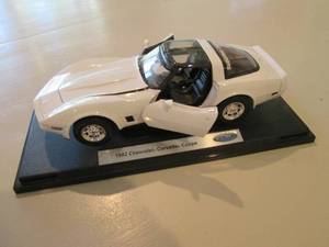 Model 1982 Chevrolet Corvette coup...