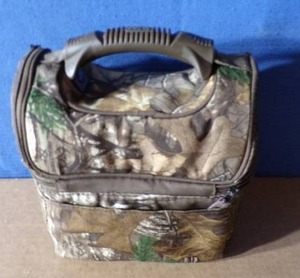lot 40 image: Igloo Sportsman Realtree Lunch Box with Dual zone Cooler Camp Lunch