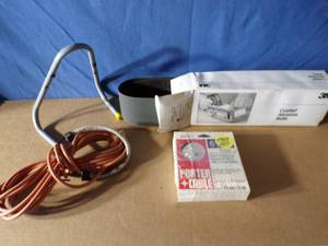 lot 113 image: Miscellaneous Lot with Extension and Bungee Cords Abrasive Belt and a Box of Abrasive Discs with Holes