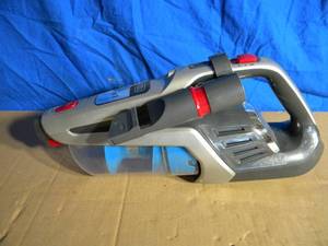 lot 137 image: Black  Decker Cordless 3 in 1 Portable Vacuum