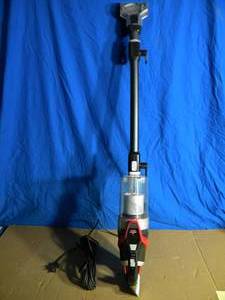 lot 191 image: Handheld Portable Vacuum