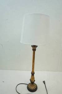 lot 116 image: Table Lamp