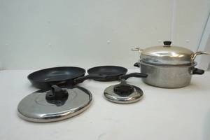 lot 129 image: pans